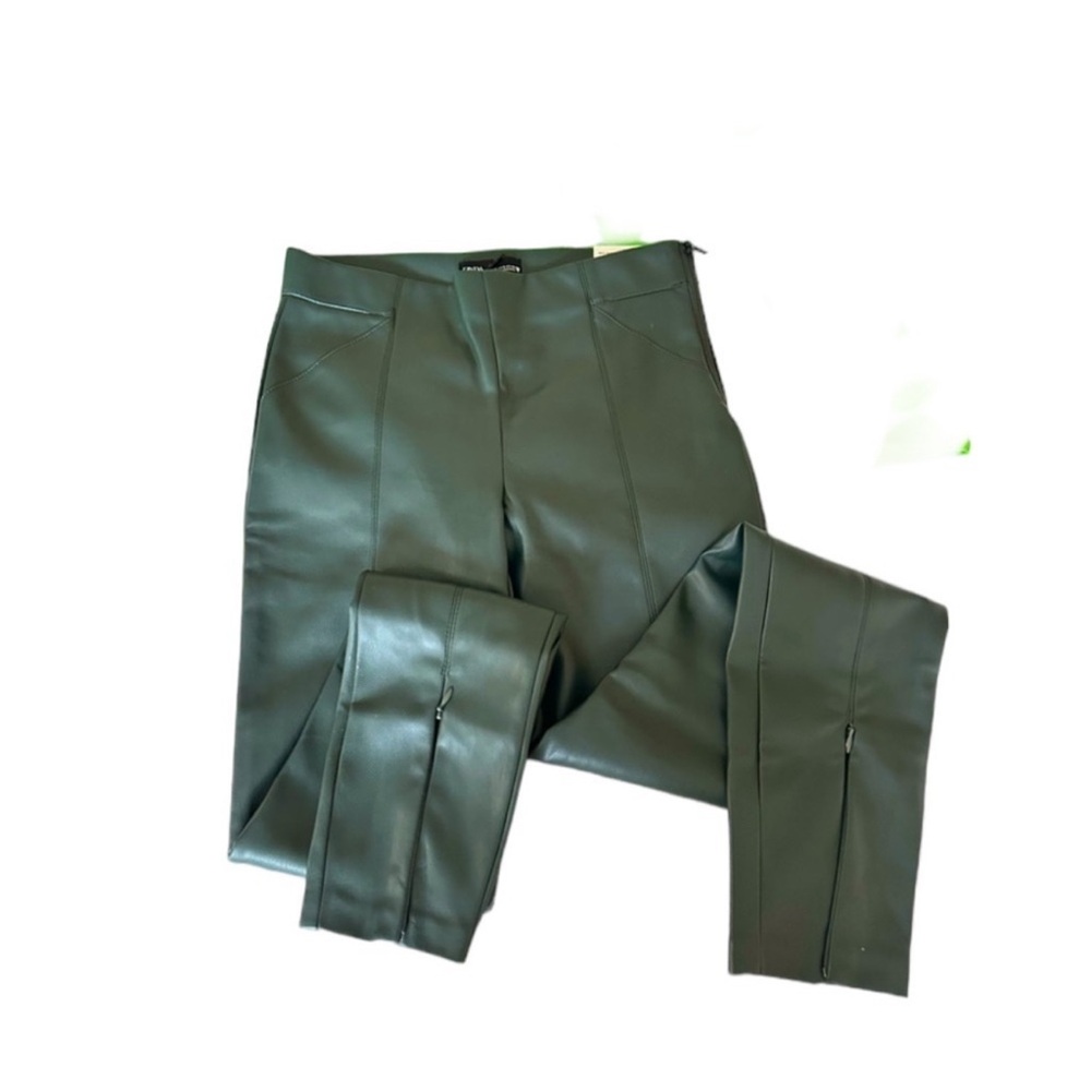 NWT Zara Green faux leather high rise legging
Blogger's favorite - Picture 8 of 8